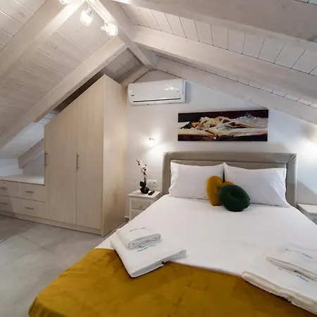 Διαμέρισμα Above Blue Maisonettes Grey Diamond Νικιάνα