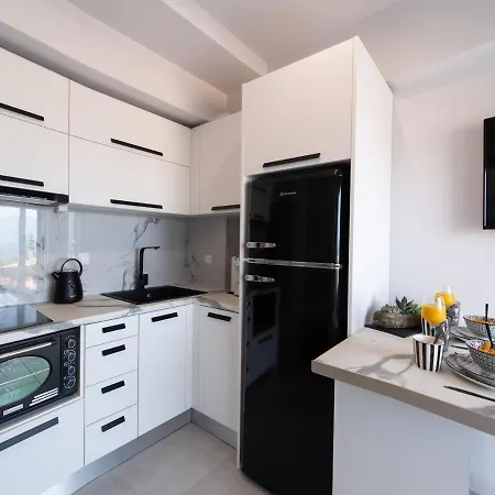 Lejlighed Above Blue Maisonettes Grey Diamond *