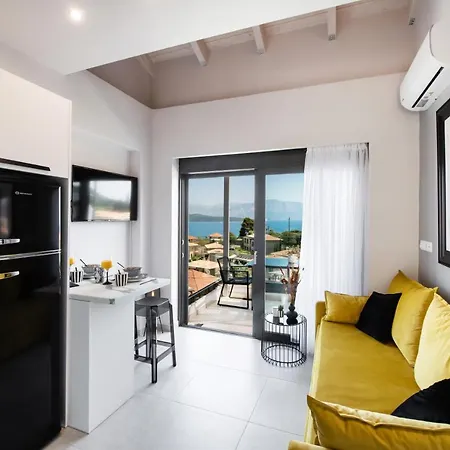 Apartment Above Blue Maisonettes Grey Diamond *